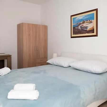 Apartment Apartments Matic Vodice *